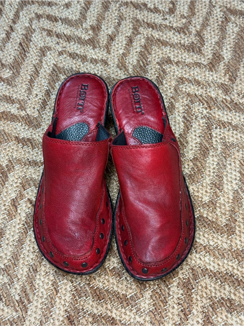 Born Red Leather Women’s Slip-On Mule Clogs Size 7